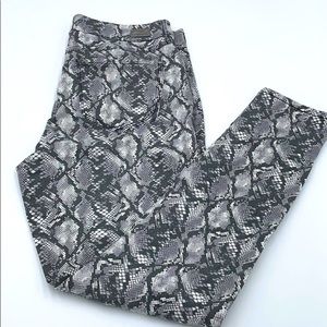 Seven7 Tummy Less High Rise Jeans